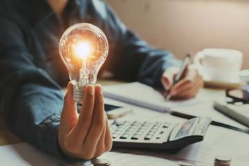 二手苹果笔记本macbook卖多少钱