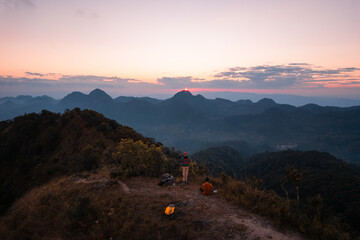 二手苹果笔记本macbook卖多少钱