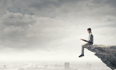 交强险对方不配合可以理赔吗